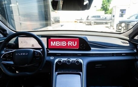 CheryExeed TXL, 2024 год, 3 800 000 рублей, 15 фотография