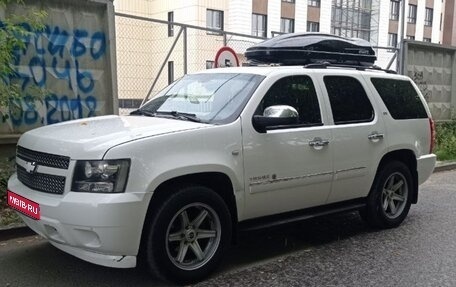 Chevrolet Tahoe III, 2013 год, 2 250 000 рублей, 1 фотография