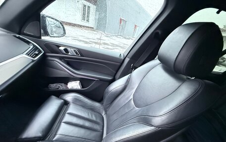 BMW X5, 2019 год, 5 600 000 рублей, 29 фотография