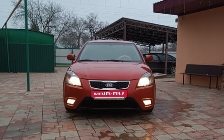 KIA Rio II, 2009 год, 675 000 рублей, 3 фотография