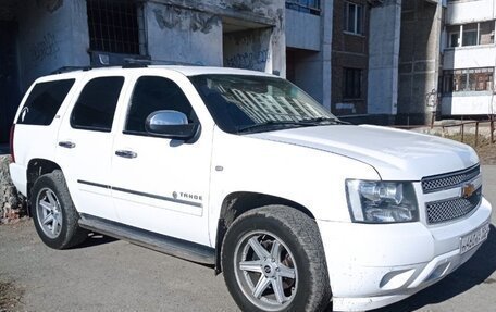 Chevrolet Tahoe III, 2013 год, 2 250 000 рублей, 4 фотография