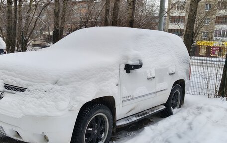 Chevrolet Tahoe III, 2013 год, 2 250 000 рублей, 7 фотография