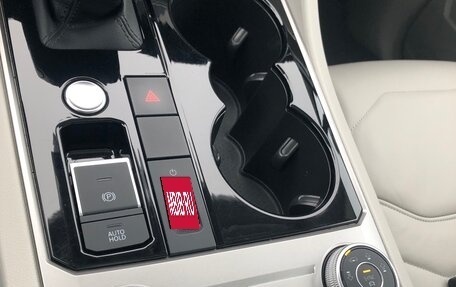 Volkswagen Touareg III, 2019 год, 5 294 000 рублей, 24 фотография