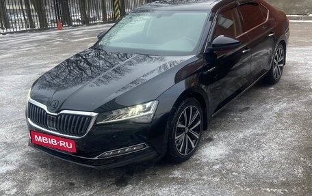 Skoda Superb III рестайлинг, 2024 год, 4 200 000 рублей, 16 фотография