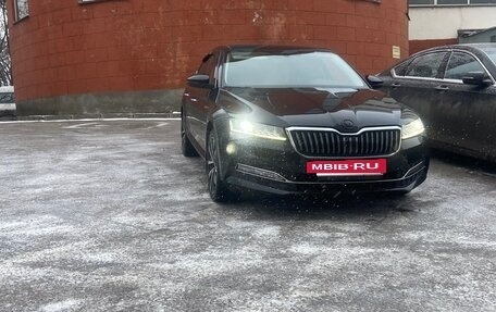 Skoda Superb III рестайлинг, 2024 год, 4 200 000 рублей, 19 фотография