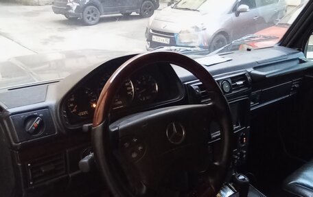 Mercedes-Benz G-Класс W463 рестайлинг _ii, 1999 год, 1 600 000 рублей, 17 фотография