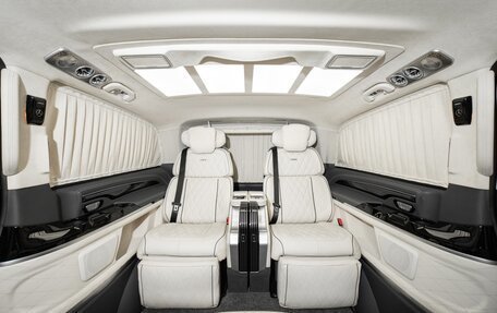 Mercedes-Benz V-Класс, 2024 год, 26 880 000 рублей, 5 фотография