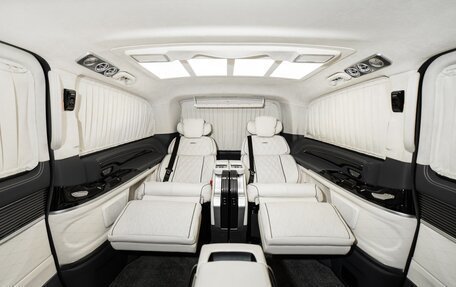 Mercedes-Benz V-Класс, 2024 год, 26 880 000 рублей, 8 фотография