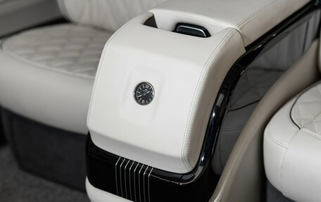 Mercedes-Benz V-Класс, 2024 год, 26 880 000 рублей, 15 фотография