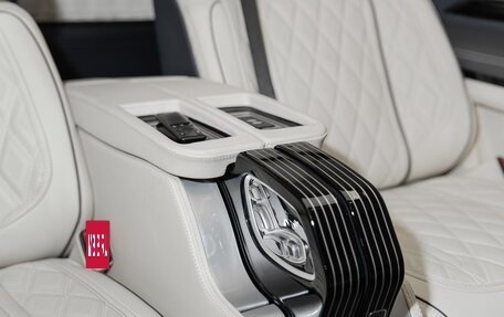 Mercedes-Benz V-Класс, 2024 год, 26 880 000 рублей, 12 фотография