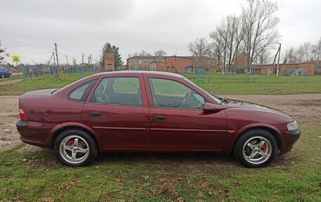 Opel Vectra B рестайлинг, 1997 год, 250 000 рублей, 4 фотография