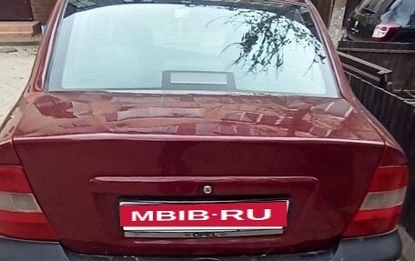 Opel Vectra B рестайлинг, 1997 год, 250 000 рублей, 17 фотография
