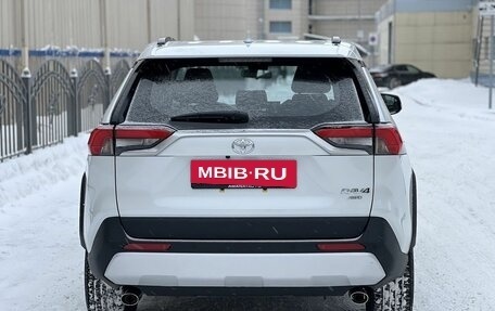 Toyota RAV4, 2025 год, 4 050 000 рублей, 6 фотография