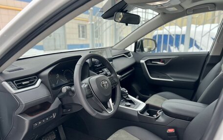 Toyota RAV4, 2025 год, 4 050 000 рублей, 17 фотография