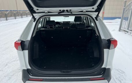 Toyota RAV4, 2025 год, 4 050 000 рублей, 28 фотография