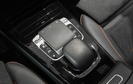 Mercedes-Benz CLA, 2019 год, 2 950 000 рублей, 6 фотография