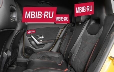 Mercedes-Benz CLA, 2019 год, 2 950 000 рублей, 11 фотография