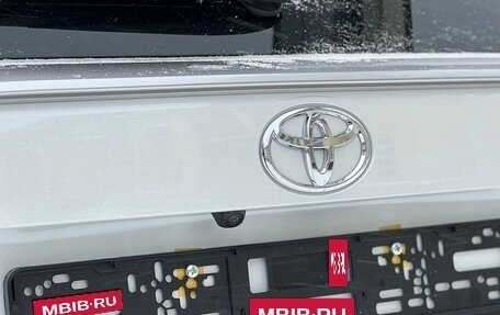 Toyota RAV4, 2025 год, 4 050 000 рублей, 30 фотография