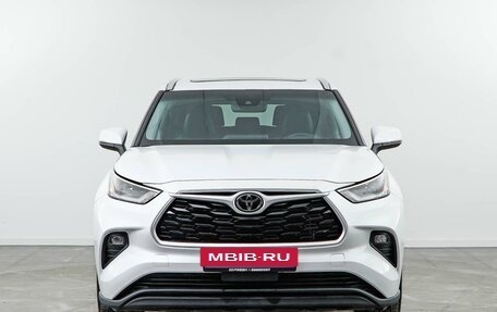 Toyota Highlander, 2021 год, 5 819 888 рублей, 3 фотография