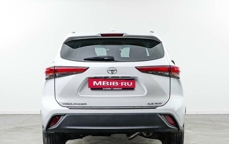 Toyota Highlander, 2021 год, 5 819 888 рублей, 4 фотография