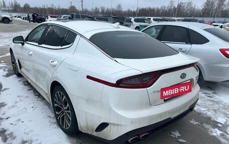 KIA Stinger I, 2018 год, 2 620 000 рублей, 2 фотография