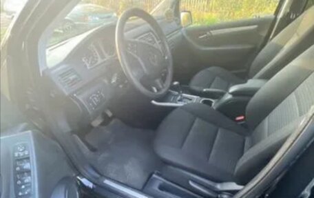 Mercedes-Benz B-Класс, 2011 год, 800 000 рублей, 5 фотография