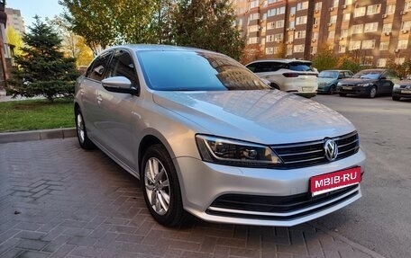 Volkswagen Jetta VI, 2015 год, 1 195 000 рублей, 1 фотография