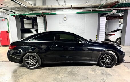 Mercedes-Benz E-Класс, 2016 год, 2 390 000 рублей, 4 фотография