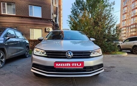 Volkswagen Jetta VI, 2015 год, 1 195 000 рублей, 2 фотография