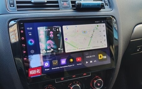 Volkswagen Jetta VI, 2015 год, 1 195 000 рублей, 28 фотография