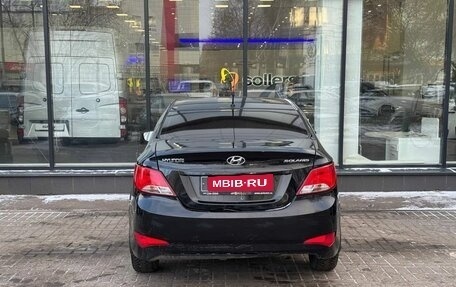 Hyundai Solaris II рестайлинг, 2015 год, 1 010 000 рублей, 7 фотография