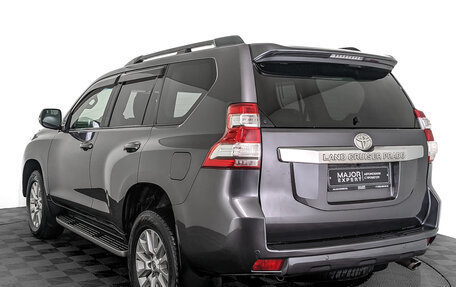 Toyota Land Cruiser Prado 150 рестайлинг 2, 2016 год, 3 715 000 рублей, 7 фотография