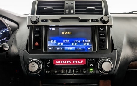 Toyota Land Cruiser Prado 150 рестайлинг 2, 2016 год, 3 715 000 рублей, 15 фотография