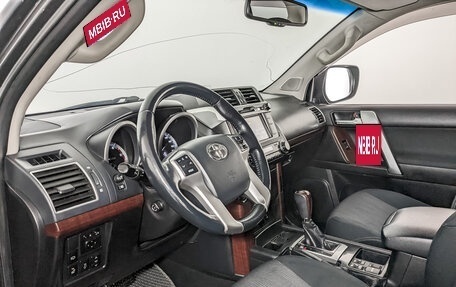 Toyota Land Cruiser Prado 150 рестайлинг 2, 2016 год, 3 715 000 рублей, 16 фотография