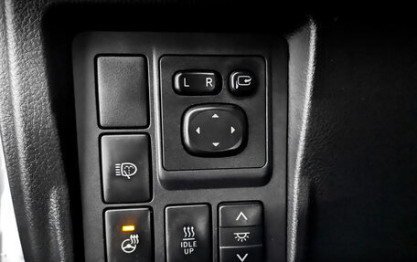 Toyota Land Cruiser Prado 150 рестайлинг 2, 2016 год, 3 715 000 рублей, 27 фотография