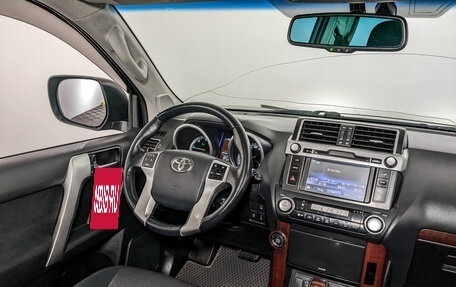 Toyota Land Cruiser Prado 150 рестайлинг 2, 2016 год, 3 715 000 рублей, 30 фотография