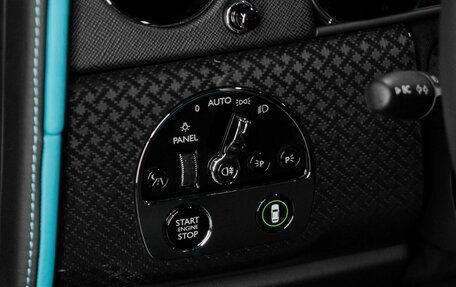 Rolls-Royce Cullinan, 2024 год, 53 125 000 рублей, 15 фотография