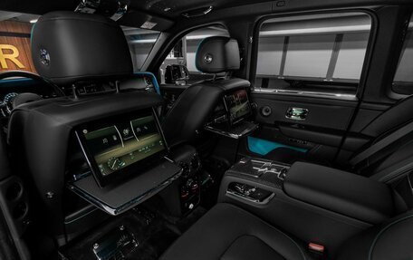 Rolls-Royce Cullinan, 2024 год, 53 125 000 рублей, 31 фотография