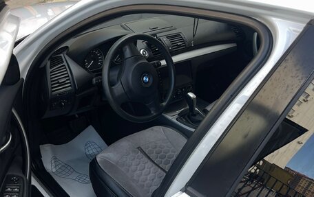 BMW 1 серия, 2009 год, 600 000 рублей, 14 фотография
