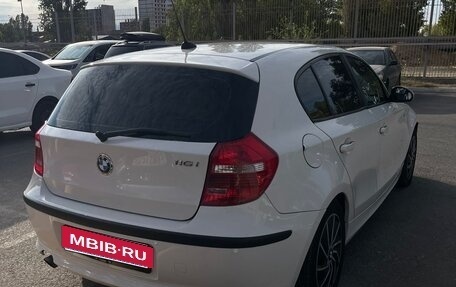BMW 1 серия, 2009 год, 600 000 рублей, 12 фотография