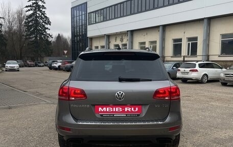 Volkswagen Touareg III, 2010 год, 1 750 000 рублей, 7 фотография