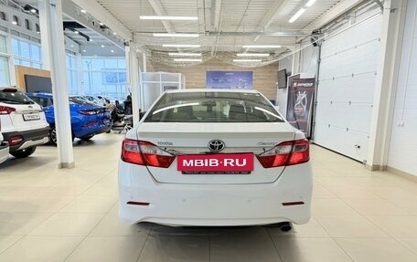 Toyota Camry, 2013 год, 1 799 999 рублей, 5 фотография