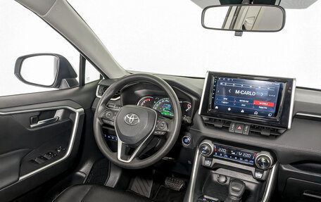 Toyota RAV4, 2020 год, 3 350 000 рублей, 29 фотография