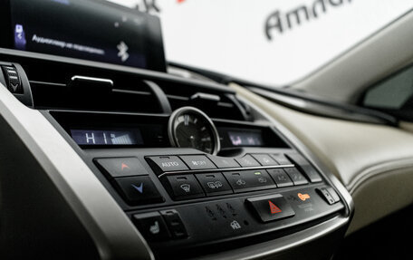 Lexus NX I, 2016 год, 2 900 000 рублей, 26 фотография