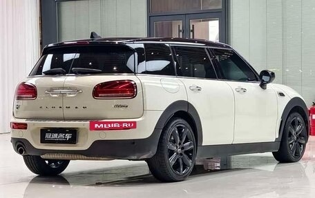 MINI Clubman, 2022 год, 3 250 000 рублей, 6 фотография