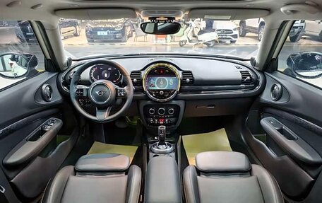 MINI Clubman, 2022 год, 3 250 000 рублей, 8 фотография