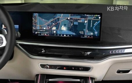 BMW X7, 2024 год, 15 000 000 рублей, 12 фотография