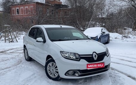 Renault Logan II, 2016 год, 690 000 рублей, 1 фотография