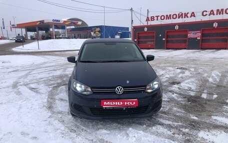 Volkswagen Polo VI (EU Market), 2013 год, 700 000 рублей, 1 фотография