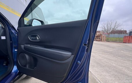 Honda Vezel, 2014 год, 1 700 000 рублей, 9 фотография